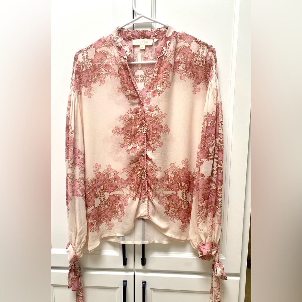 Anthropology blouse. Like new condition.